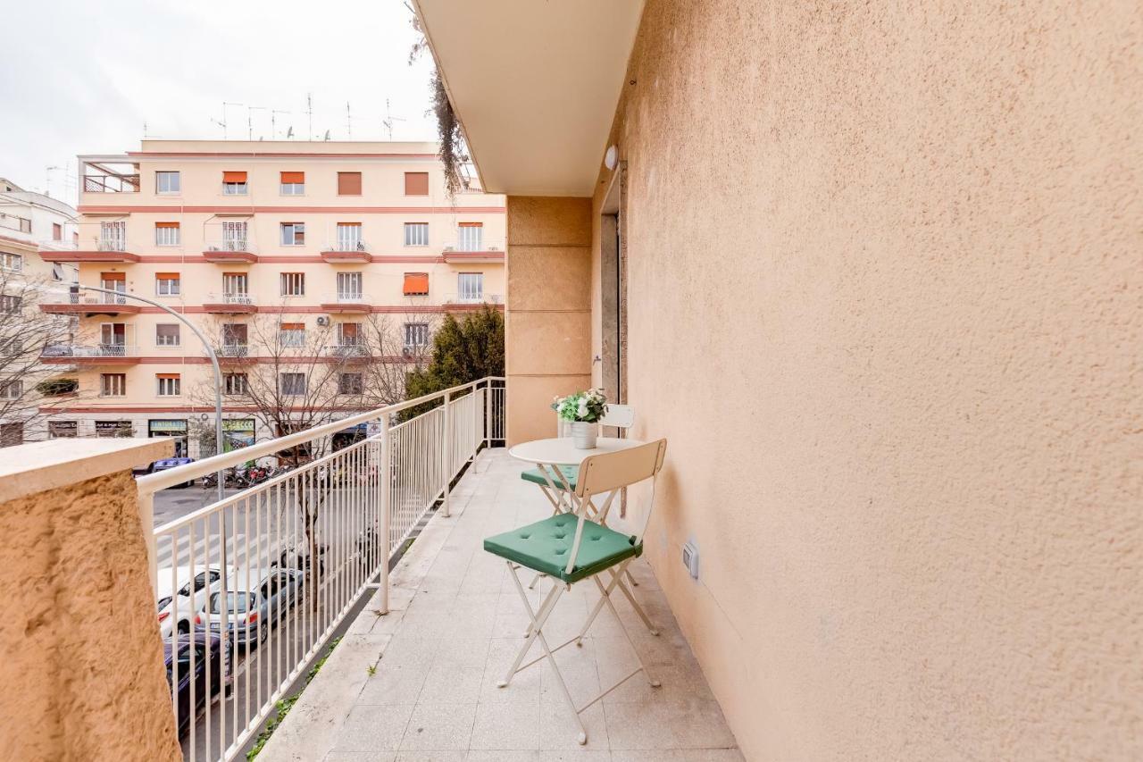 Lovely 3 Close Trastevere Station Apartamento *