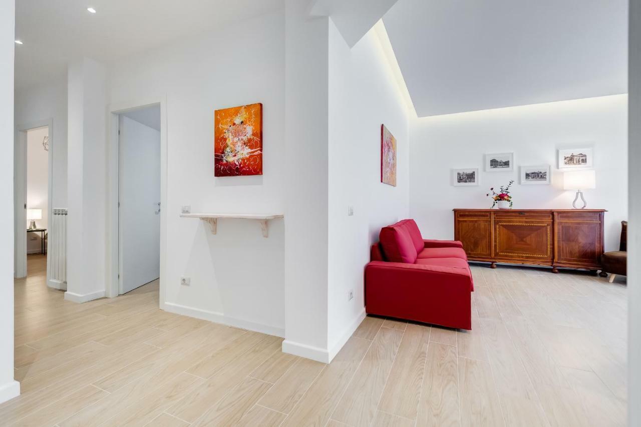 Lovely 3 Close Trastevere Station * Rome