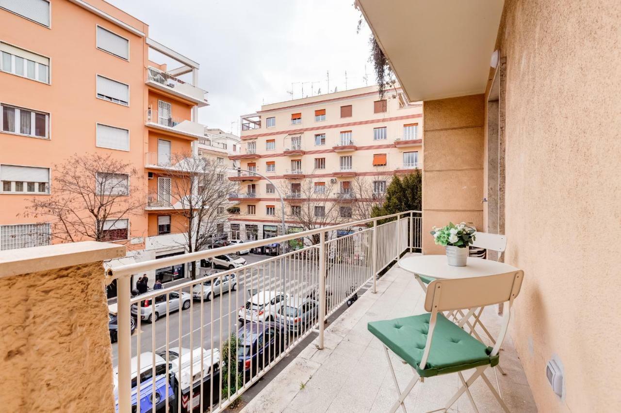 Lovely 3 Close Trastevere Station Apartment *