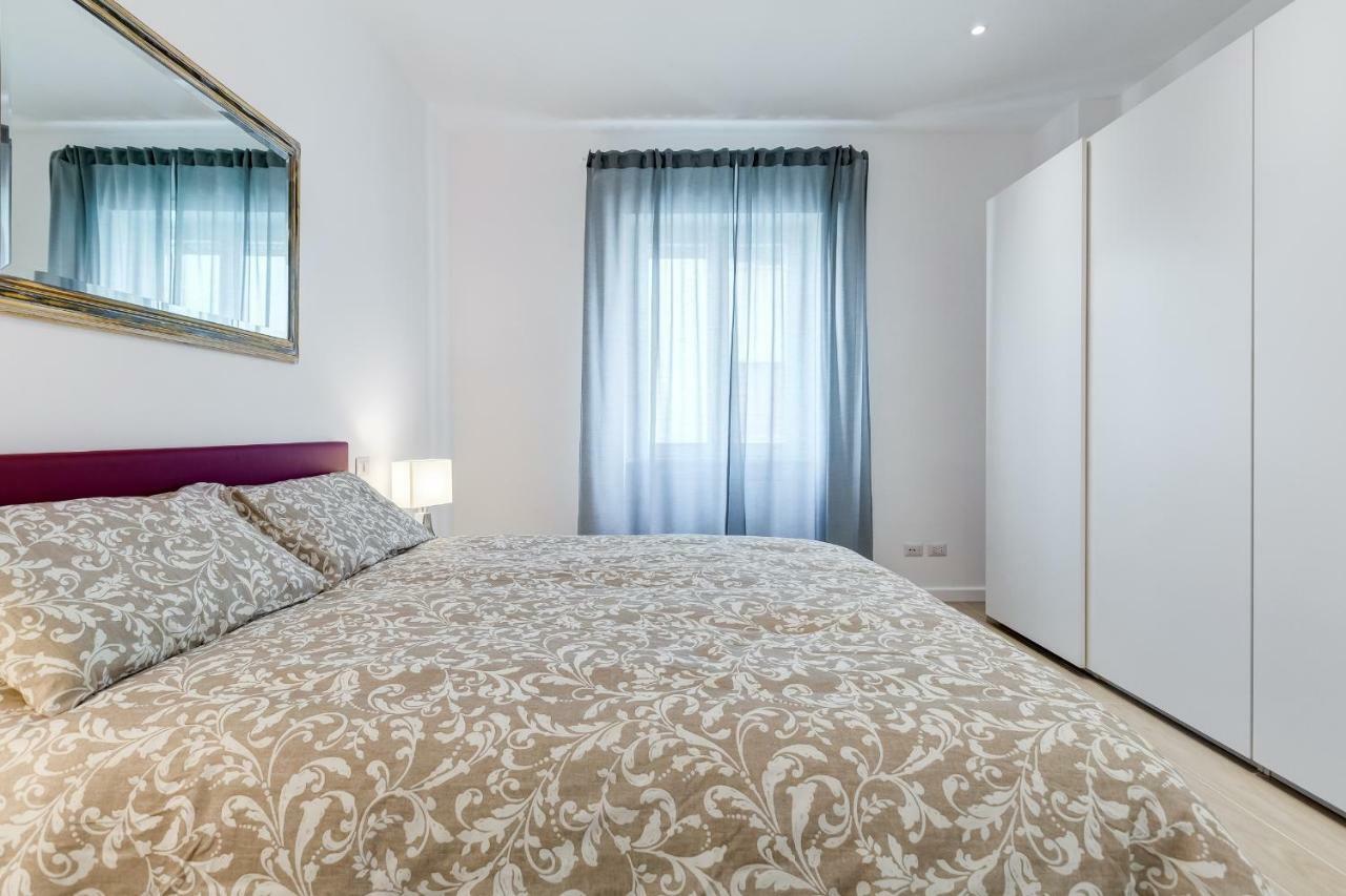 Lovely 3 Close Trastevere Station * Rome